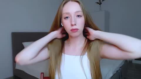 Snapshot of luna_insanity chatting on February 16, 10:54 pm Luna online show from February 16, 10:54 pm