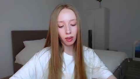 Snapshot of luna_insanity chatting on February 27, 7:58 pm Luna online show from February 27, 7:58 pm