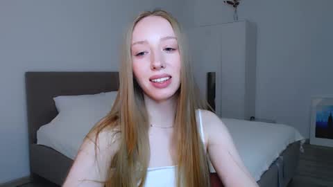 Snapshot of luna_insanity chatting on February 22, 7:36 pm Luna online show from February 22, 7:36 pm