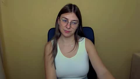 Snapshot of luna_lush_ chatting on September 10, 9:54 am Luna online show from September 10, 9:54 am