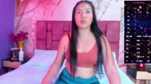 Snapshot of luna_maisonn chatting on September 16, 8:23 pm LUNA online show from September 16, 8:23 pm