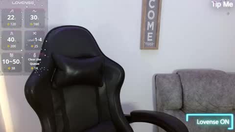 Snapshot of luna_starr69 chatting on October 9, 3:39 pm luna_starr69 online show from October 9, 3:39 pm