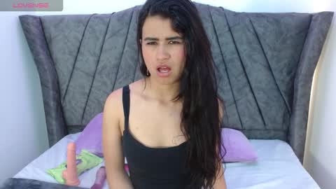 Snapshot of luna_starr69 chatting on September 15, 7:37 pm luna_starr69 online show from September 15, 7:37 pm