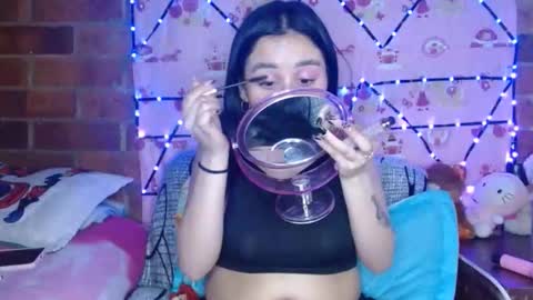 luna_vixxen online show from February 27, 5:55 am