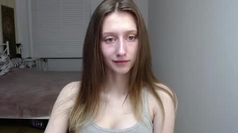 L U N A  online show from April 15, 5:55 am