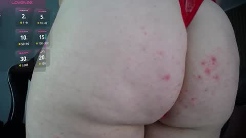 lunaa candyy online show from November 12, 3:25 pm