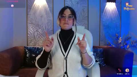 Snapshot of lunaagrey_ chatting on October 14, 3:31 am Luna online show from October 14, 3:31 am