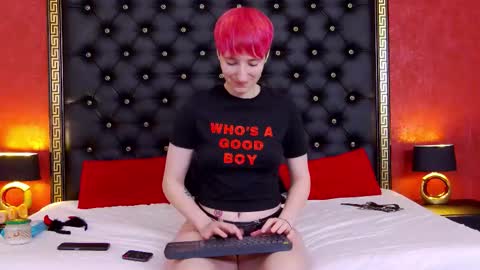 Luna Devil online show from February 20, 8:44 pm