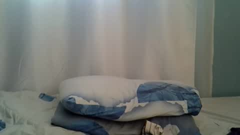 Snapshot of lunalove22_ chatting on September 15, 3:52 am lunalove22_ online show from September 15, 3:52 am