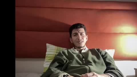 LunaPica online show from September 28, 12:14 pm