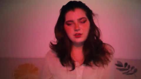 Snapshot of lunamoody chatting on September 16, 12:18 pm lunamoody online show from September 16, 12:18 pm