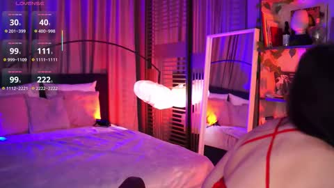 Luna  next streams Mon Fri Sat Sun 8pm-5am gmt0 online show from November 7, 8:44 pm