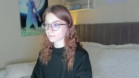 Snapshot of lunar_sofia chatting on February 28, 1:47 pm Sofia online show from February 28, 1:47 pm
