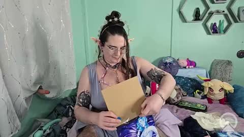 Lunar Fae Stellaris online show from February 4, 11:08 pm