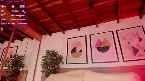 Luna Ruso  online show from February 24, 8:23 pm