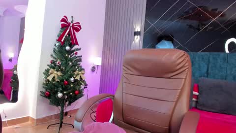 Luna online show from November 25, 12:59 pm