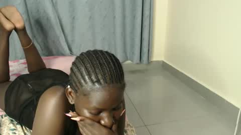 luo_queen online show from September 16, 1:46 pm