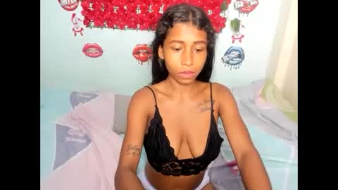 lupita_hot77 online show from October 28, 5:30 am