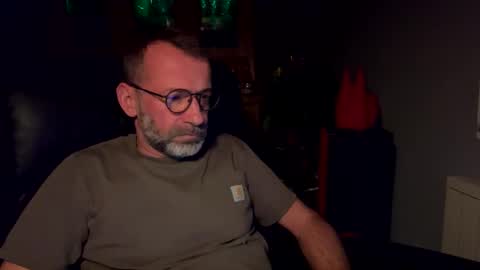 Snapshot of lure4beef chatting on January 25, 4:35 pm lure4beef online show from January 25, 4:35 pm