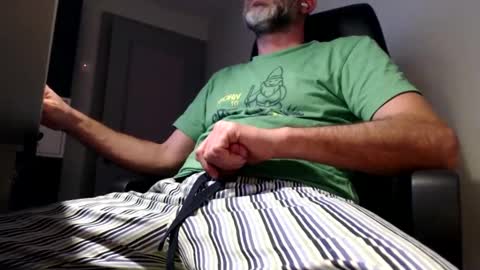 Snapshot of lure4beef chatting on March 8, 11:18 pm lure4beef online show from March 8, 11:18 pm