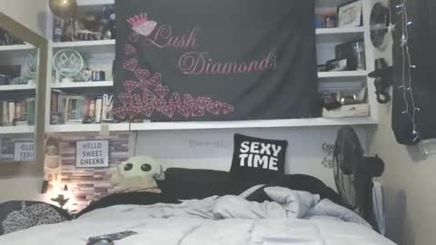 Lush Diamonds online show from February 13, 2:23 am