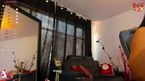 Snapshot of lustful__babe chatting on December 4, 2:53 pm lustful__babe online show from December 4, 2:53 pm