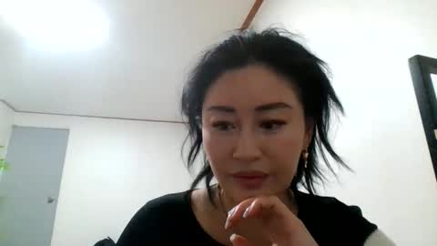 lustful_vibe online show from March 11, 8:17 am