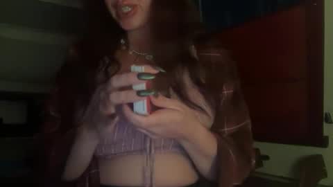 luuunaheartxxx online show from October 31, 4:13 am