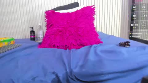 Snapshot of luxemilf chatting on October 12, 11:36 am Luxe3 online show from October 12, 11:36 am