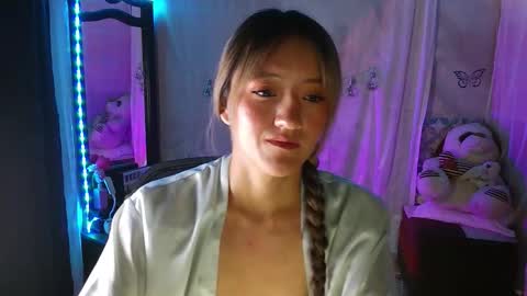 Snapshot of lya_ch chatting on October 11, 10:35 pm Call me Lia online show from October 11, 10:35 pm