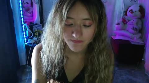 Snapshot of lya_ch chatting on September 9, 9:59 pm Call me Lia online show from September 9, 9:59 pm