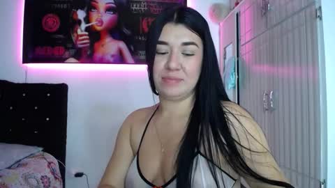 Snapshot of lyda20 chatting on September 30, 2:33 am lyda   online show from September 30, 2:33 am