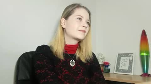 Snapshot of lydiasunny chatting on September 11, 2:18 pm Lydia online show from September 11, 2:18 pm