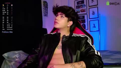 Lyle Bennett Freelance Model online show from December 17, 9:27 am