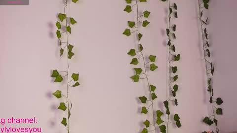 Lyly   online show from October 9, 5:46 am