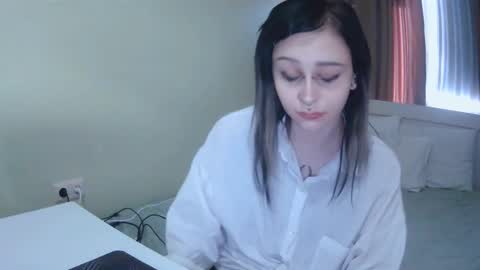 Snapshot of lynncottingham chatting on September 16, 10:06 am Kira online show from September 16, 10:06 am