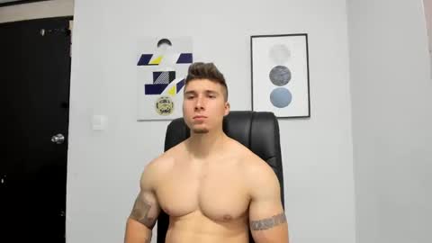 Lyonel online show from January 7, 7:59 pm