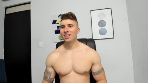 Lyonel online show from March 11, 7:25 pm