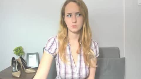 Lura online show from October 13, 6:59 am