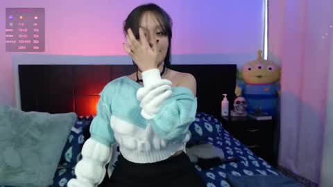 lyshana online show from November 10, 5:27 pm