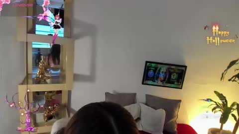 Mila online show from October 28, 3:24 pm