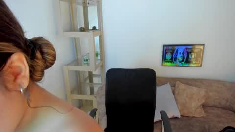 Mila online show from February 22, 2:30 pm