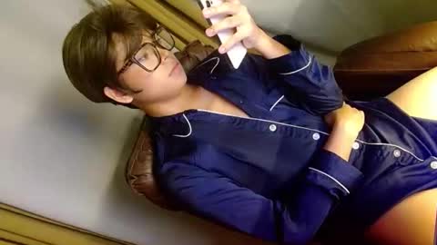 maddison online show from March 30, 6:08 pm