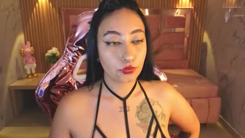 Snapshot of m_eris_s chatting on September 25, 6:15 pm Eris online show from September 25, 6:15 pm