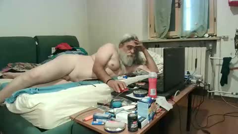 maax1970 online show from October 12, 3:37 pm