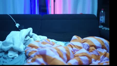 Mac Troy online show from October 13, 8:22 pm