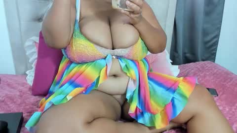 macarenaawills online show from February 7, 3:26 pm