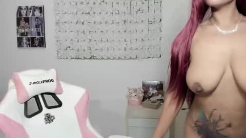 Mac Delice online show from December 26, 3:59 am