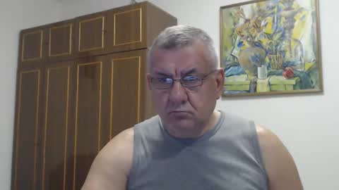 Macho online show from October 17, 7:51 pm