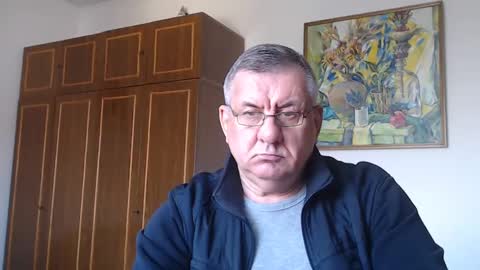 Macho online show from March 4, 12:01 pm